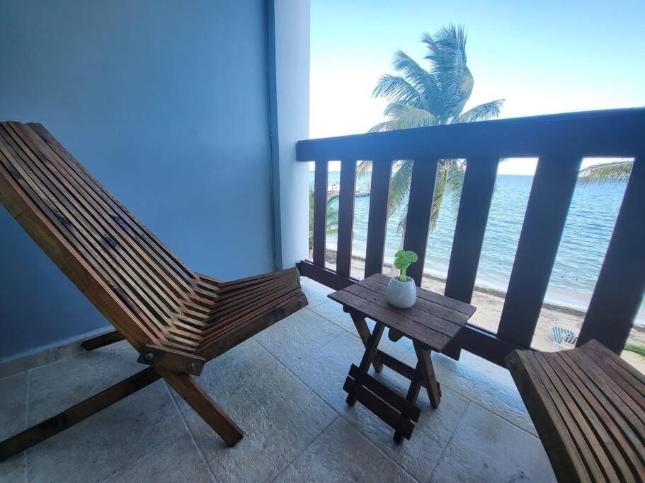 2 Rooms Apartment With Private Beach In Puerto Juarez Cancún Exterior foto